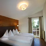 Vacation In Tatil Evi Flachau